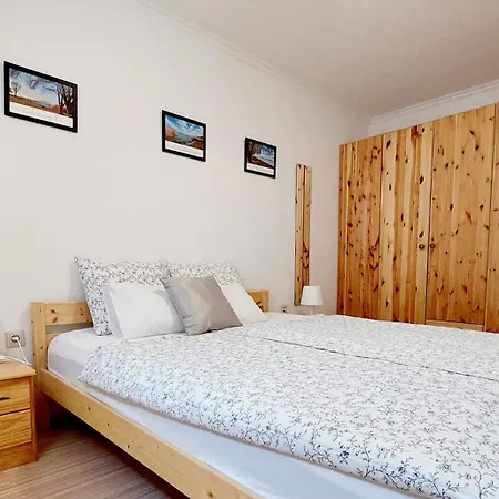 Lexi Jakuzzis * Balatonboglár